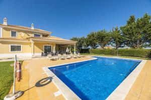 Villa Solar das Amendoeiras by Villa Select
