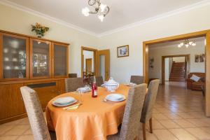Villa Solar das Amendoeiras by Villa Select