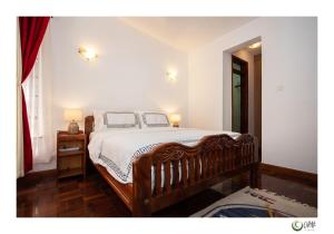 RIVERSIDE Warm 2BR for Business & Family by ORAK