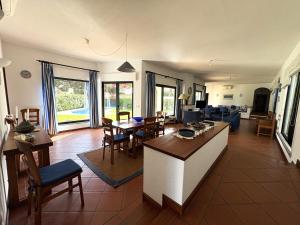 Villa Azevedo