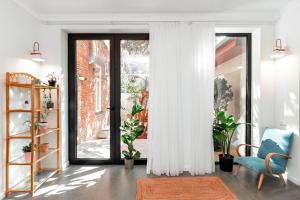 Hidden Gem in the heart of Tbilisi with Private Garden