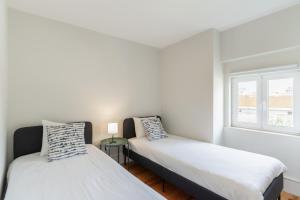 GRACA DUPLEX WITH A VIEW by Homing