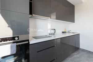 Elegant Seaview 1bd in Dobre Vode
