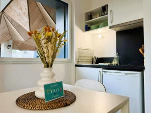 Le Petit Tryo – Studio lumineux, Gare Sud