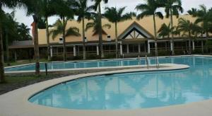 Pineapple Island Resort
