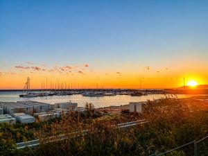 Un Mare di Sogni Vista Porto e Mare a Sciacca