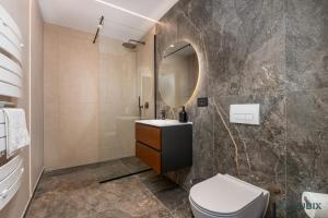 Hubix Suites Coresi