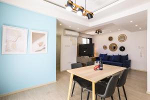Spacious 1-bedroom Flat 3 Minutes from the Beach!