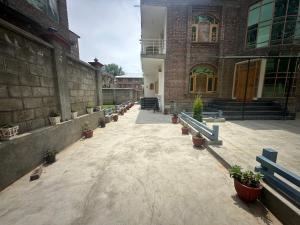 Serene stay guest house