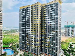 Vinhomes Grand Park 2BR Apartment Spacious Affordable Stay
