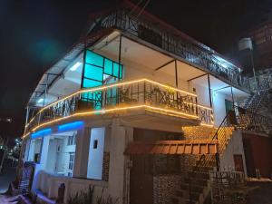 Palm Tree Paradise Retreat