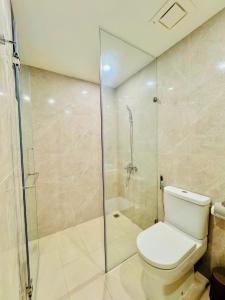 Vinhomes Grand Park 2BR Modern Apartment Quiet and Comfortable