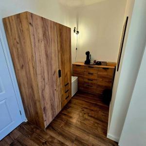 Wood Nest Home