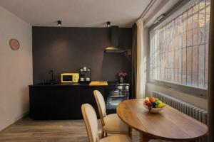Casbah, suites nel cuore di Menaggio