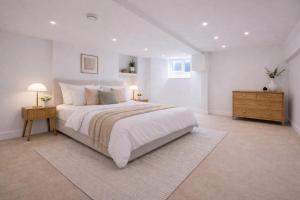 Smugglers Retreat Beach Sea Views Garden