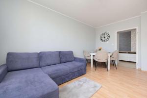Modern & Pet Friendly Apartment with Balcony by Noclegi Renters
