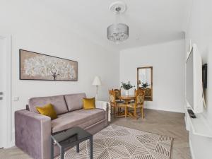 1BD apartment in Art Noveau Quarter - 4 guests