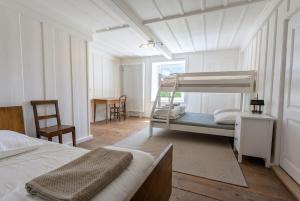 Carpe Diem Stunning Renovated Family Farm