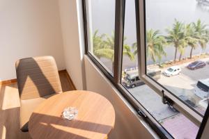 12 Ao Ca Hotel