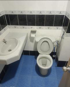 GB8 Glory Beach Resort Private 2 Bedroom Seaview Apartment Port Dickson