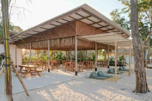 Le Pirate Island Gili Lontar - Adults Only