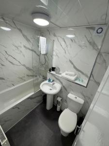 Chapelhall Contractor Stay