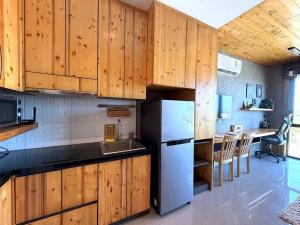 Bright studio near Naiharn Beach