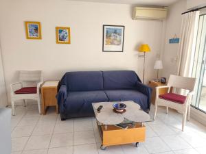 MAGNIFIQUE STUDIO CABINE 28m2 DANS RESIDENCE DE STANDING AVEC PISCINE