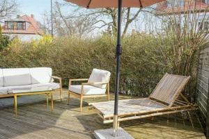 Flat With Garden And Bright Rooms