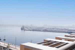 Free housekeeping visits during your stay - StayShort - Stunning 1 Bed in Maritime City that Sleeps 2
