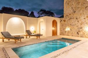 Modern 2-BR Villa in Tumbak Bayuh, Pererenan, Bali