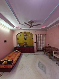 Swarna Thulasi Homestay