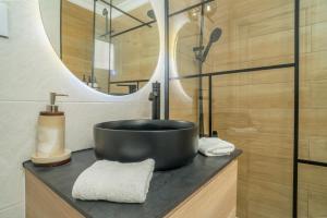Marbella Beach - New Modern flat Nueva Andalucia in Puerto Banus - EXCEPTIONNEL LOCATION