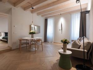 PALAZZO CIOPETA - Italian Excellence