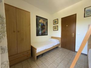 Piscina, Parcheggio, Campi sportivi - Valbella 12