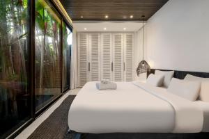 Green Flow Villa 13 - Luxury 3BR Private Pool Villa