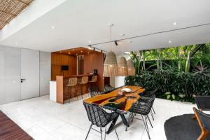 Green Flow Villa 13 - Luxury 3BR Private Pool Villa