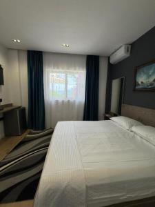 Beachside Boutique Rooms