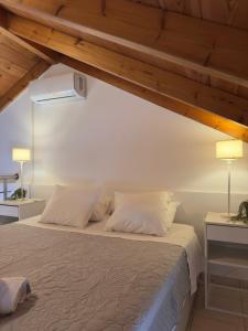 Tousso Apartment Loggos