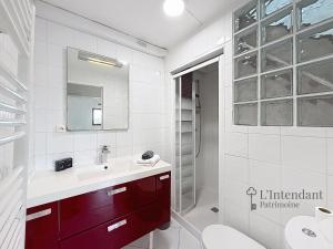 Spacieux triplex avec vue mer, proche de Monaco, 54 m2