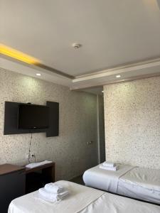 Luna Hotel