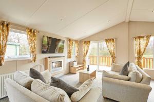 Host & Stay - Hoganwoods Lodge