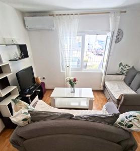 Marinas Mediterranean Retreat - 2BR Apartment