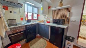 Évora City Break Apartment with Patio in the Historic Centre