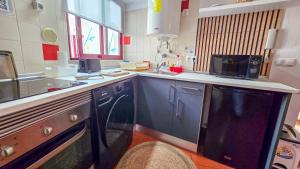 Évora City Break Apartment with Patio in the Historic Centre