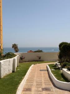 Breathtaking Beachfront Views Calahonda - EaW Homes