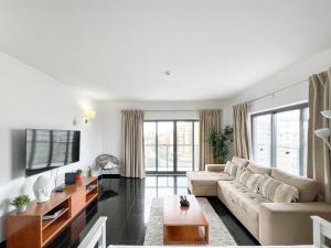 Apartment Rocha Tower Sunset