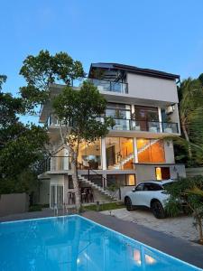 Villa H2O