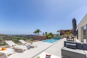 Kaiman 34 by VillaGranCanaria