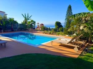 Rastoni Sea View Suite with shared pool